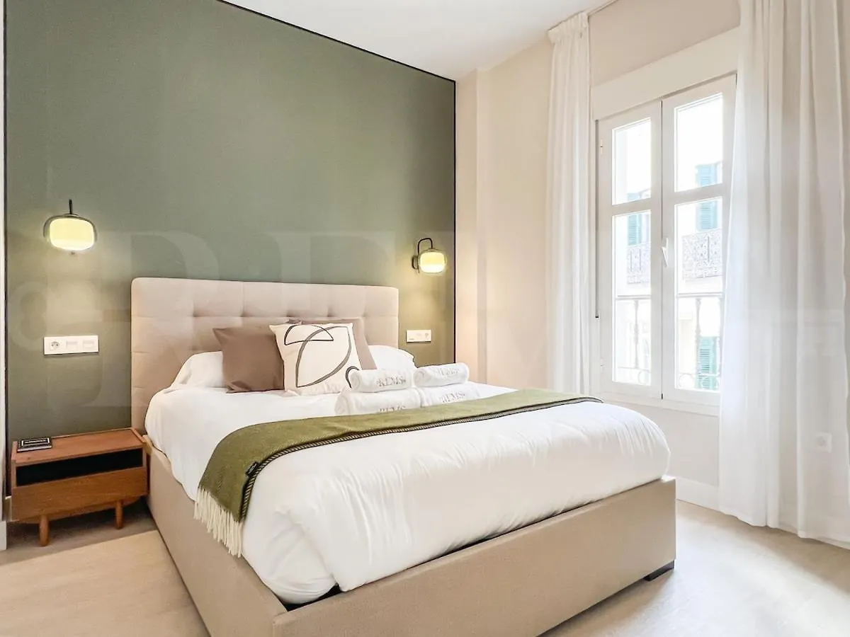 Exclusive Apartment In The Centre With Parking Rems Μάλαγα 0*,