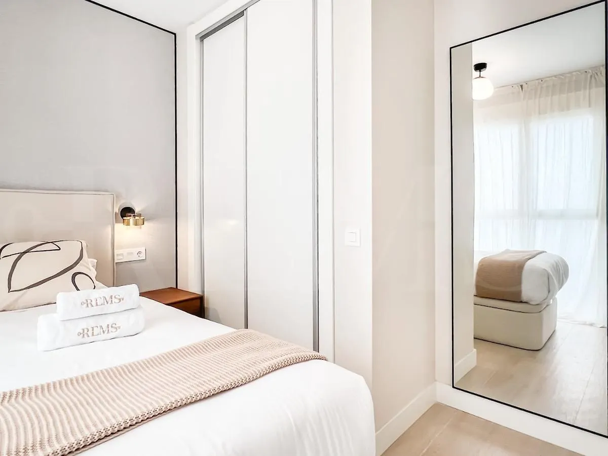 Exclusive Apartment In The Centre With Parking Rems Μάλαγα