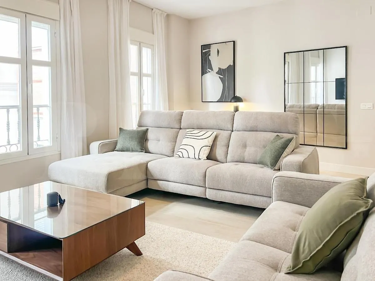 Exclusive Apartment In The Centre With Parking Rems Μάλαγα