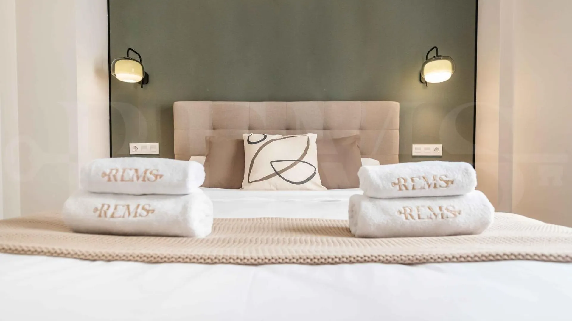 Exclusive Apartment In The Centre With Parking Rems Μάλαγα