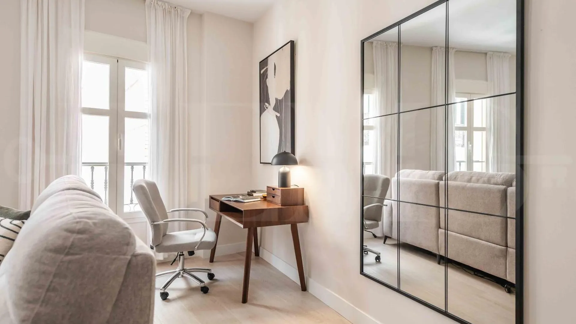 Exclusive Apartment In The Centre With Parking Rems Μάλαγα Ισπανία