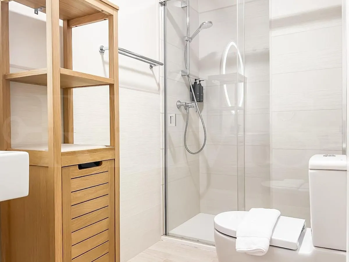 Exclusive Apartment In The Centre With Parking Rems Malaga 0*,